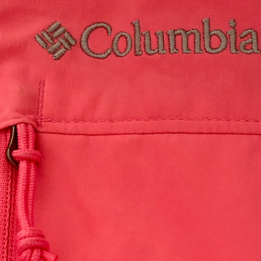🧥 Women’s Columbia Two-tone Hip Jacket